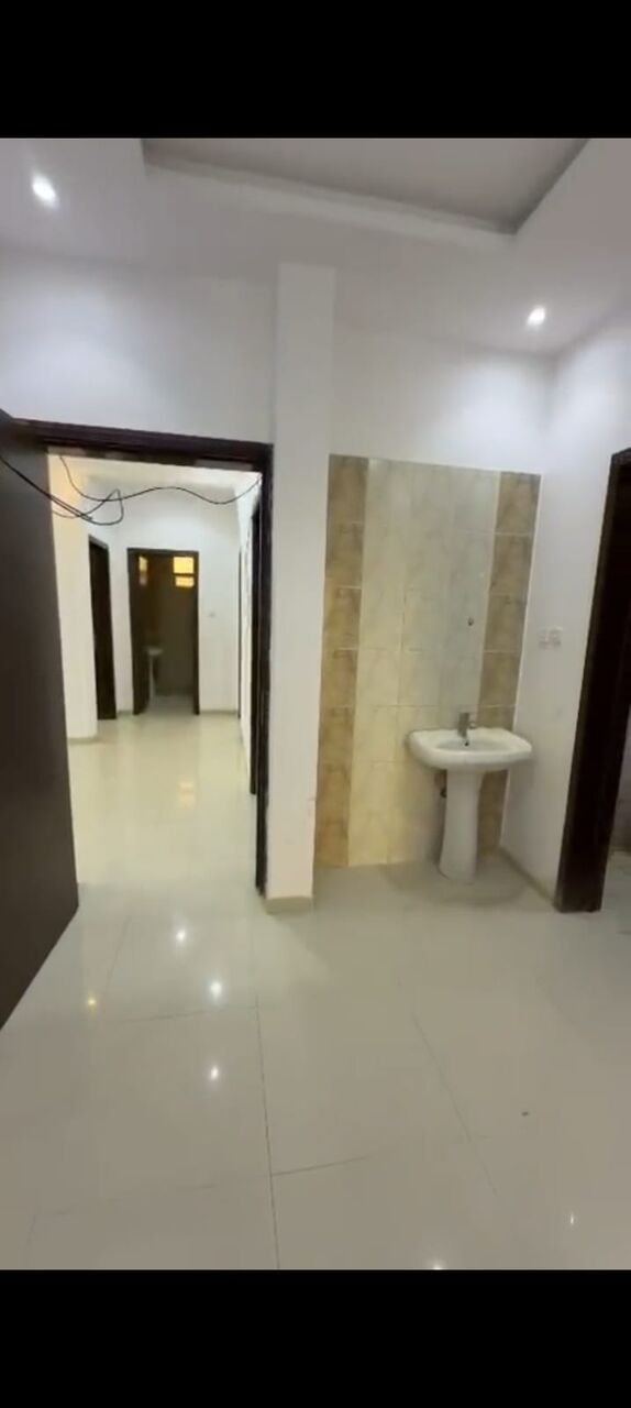 Al Rawdah, Apartments, Flats, Houses & Villas, SAR 35000/year,  3 BR,  Family Apartment Ground Floor With 3 Bedrooms AC Kitchen Installed