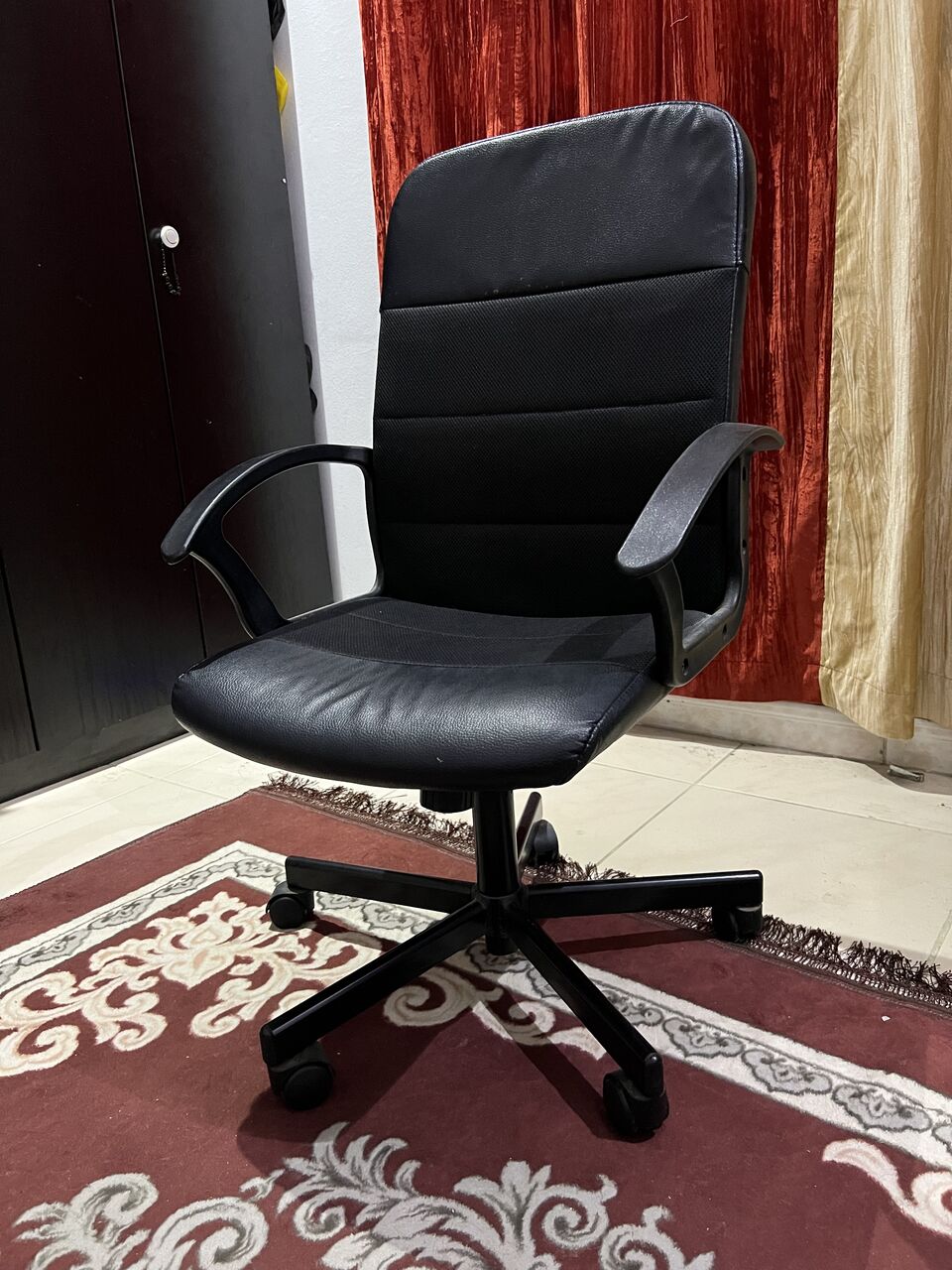 Jeddah, Furniture, SAR 950,  Drum Set & Office Chair For Sale