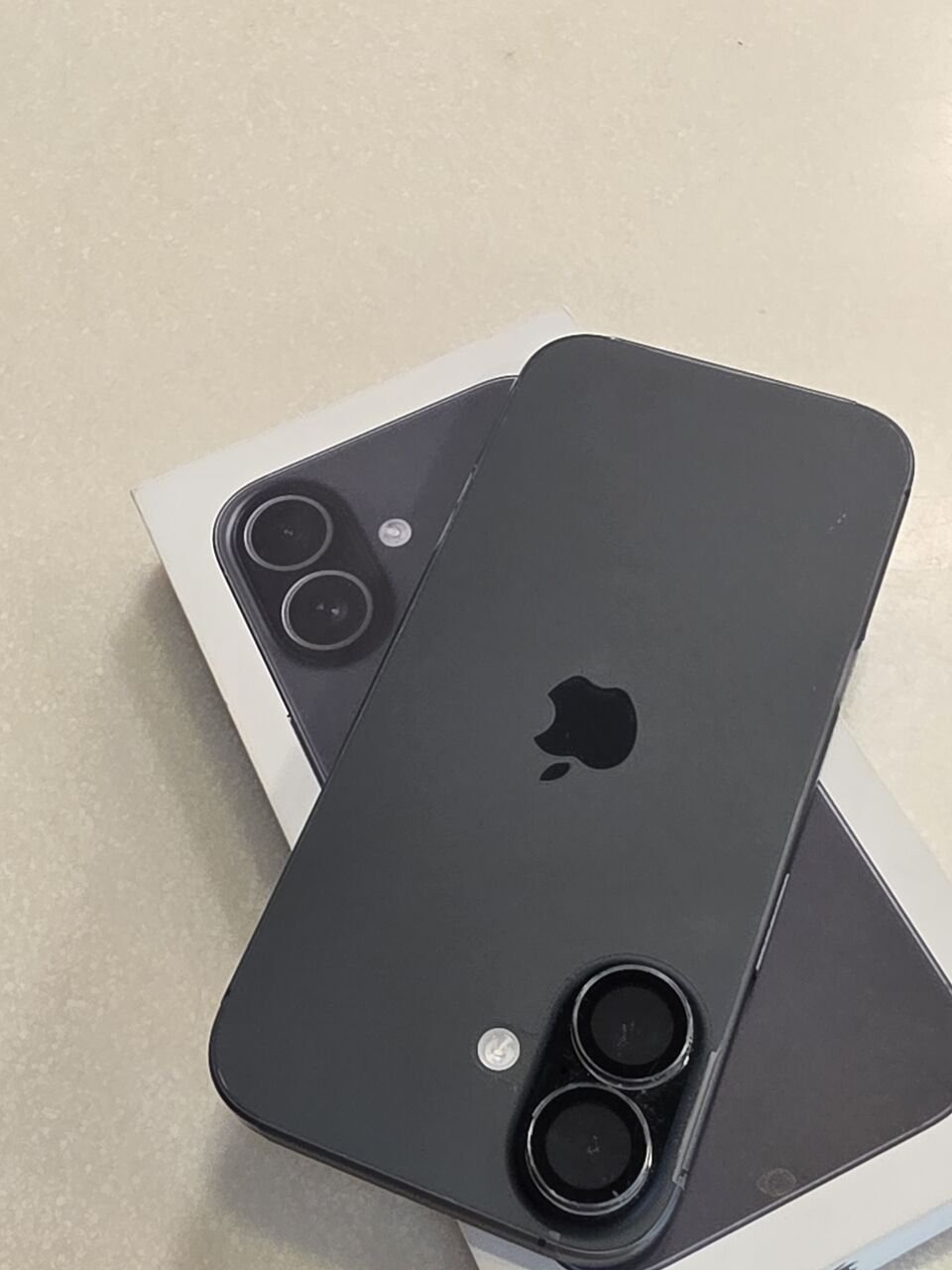 Dammam, Mobile Phones, SAR 2900,  IPhone 17