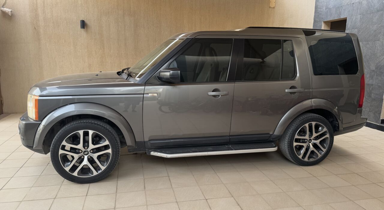 Riyadh, Vehicles, Cars & Trucks , SAR 35,  Land Rover LR3,  2009,  Automatic,  280 KM,