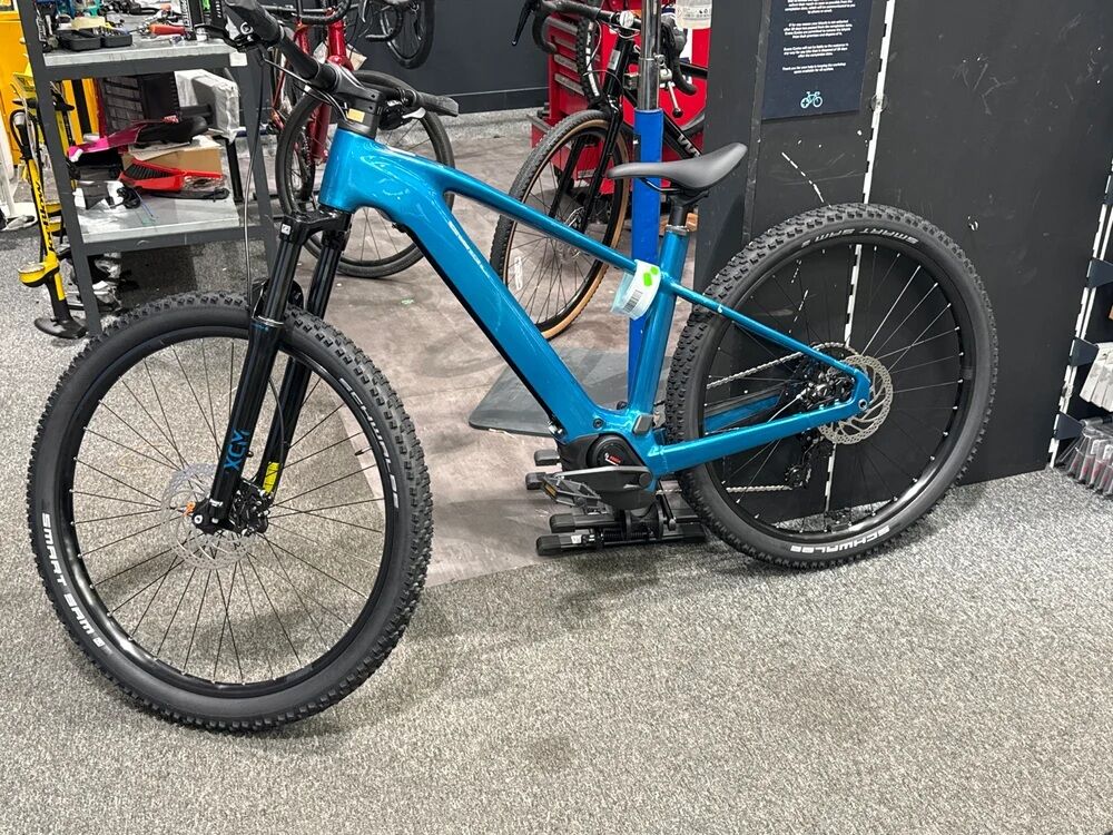 Auckland, Bicycles, USD 1200,  CUBE REACTION HYBRID Performance 600 - Electric Mountain Bike - 2026 - 29" Indigo Blue -