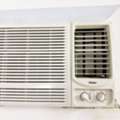 SAR 900,  Haier Window AC 17,200 BTU Heat & Cool &ndash; Excellent Condition