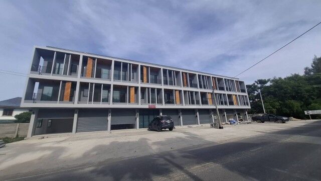 Bangkok, Real Estate For Sale, THB 8499992,  3 BR,  24 Sq. Feet,  Newly Built 3-storey Commercial Building For Sale. 24.4 Sq M, Rama 5 Area, Nakhon In,