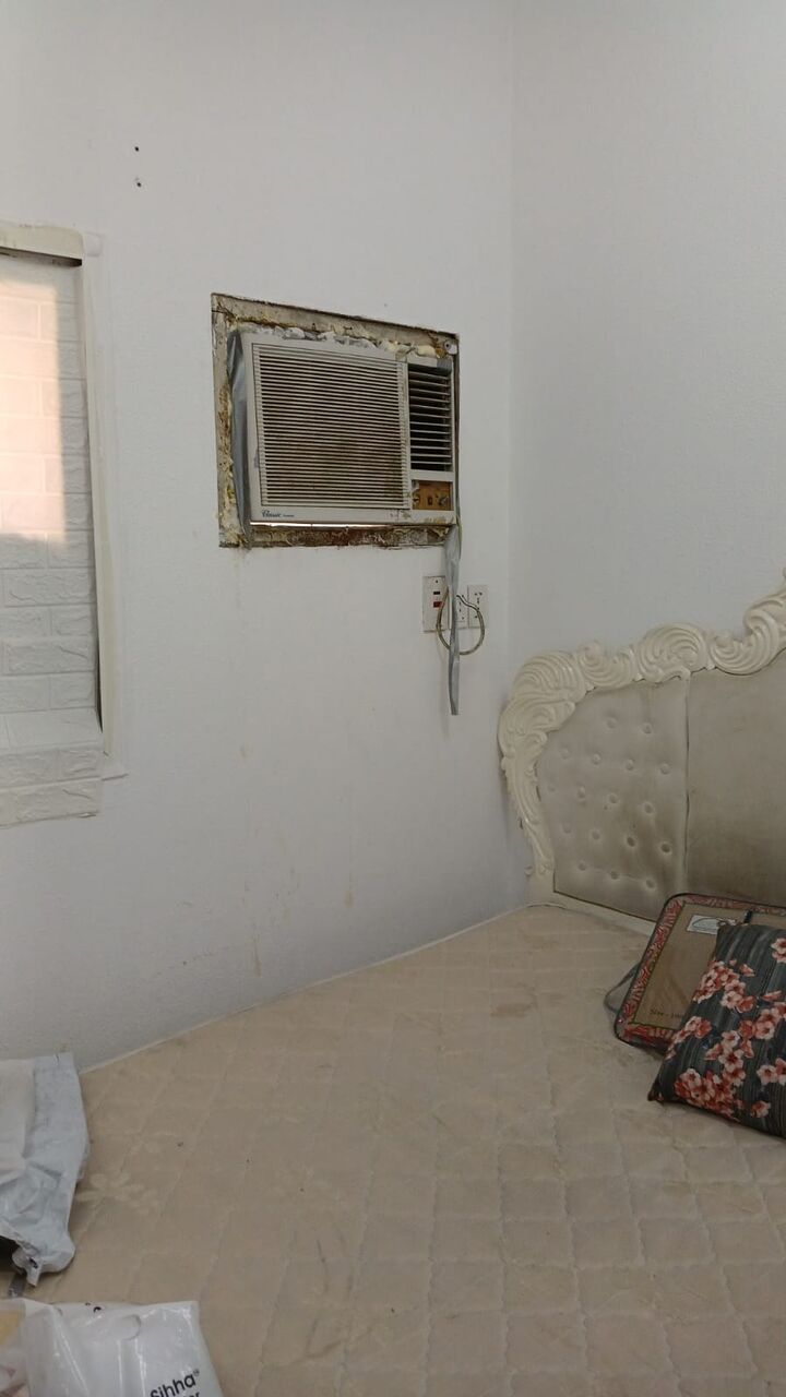 Dammam, Air Conditioners, SAR 2500,  Electrical Equipment