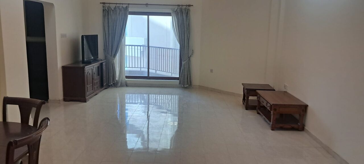 Juffair, Apartments, Flats, Houses & Villas, BHD 300/year,  2 BR,  Semi Furnished 2 Bedrooms Apartment
