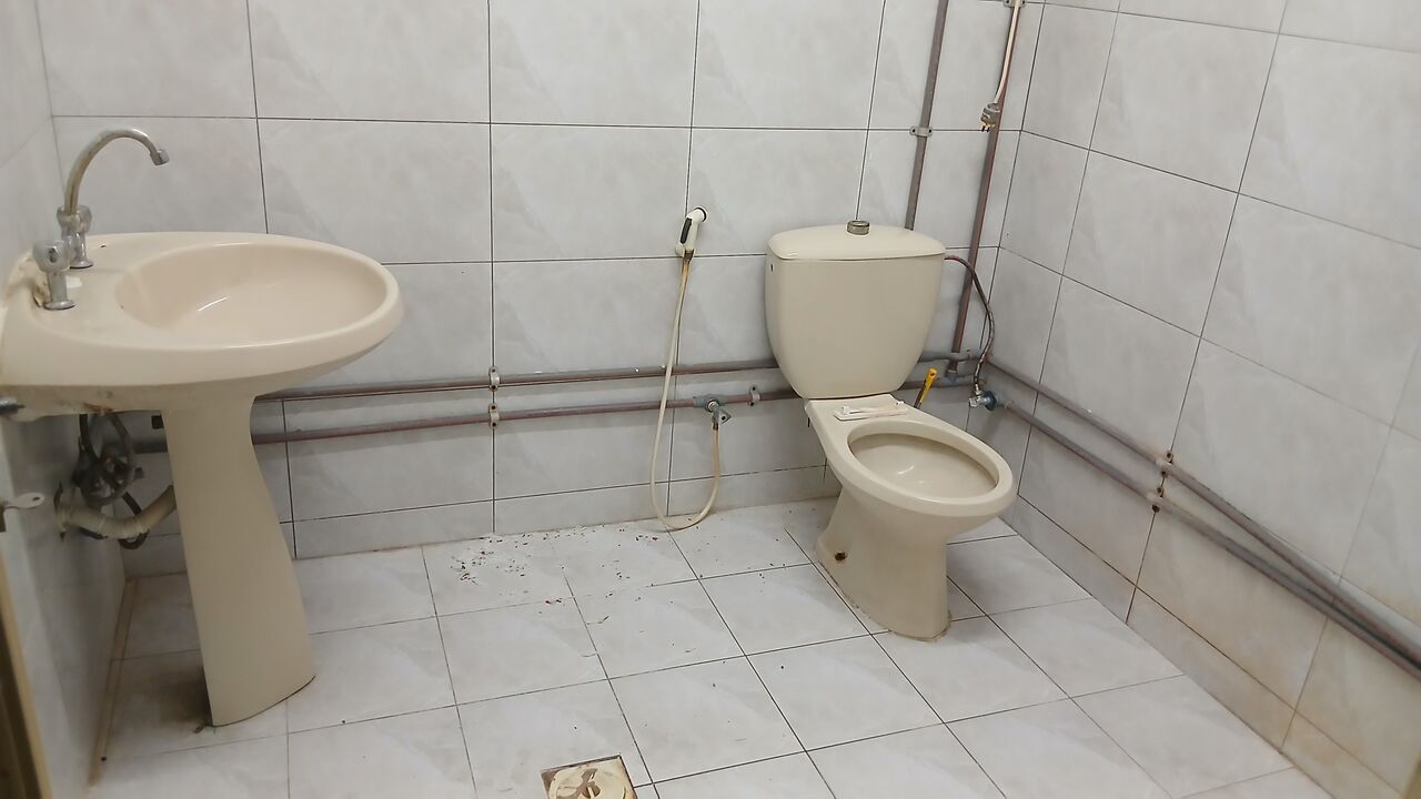 Dammam, Rooms for Rent, SAR 550/month,  1 Bedroom With Attached Bathroom For Rent  📍 Location: Near Al Wafa / Jawazat, 10th Stree