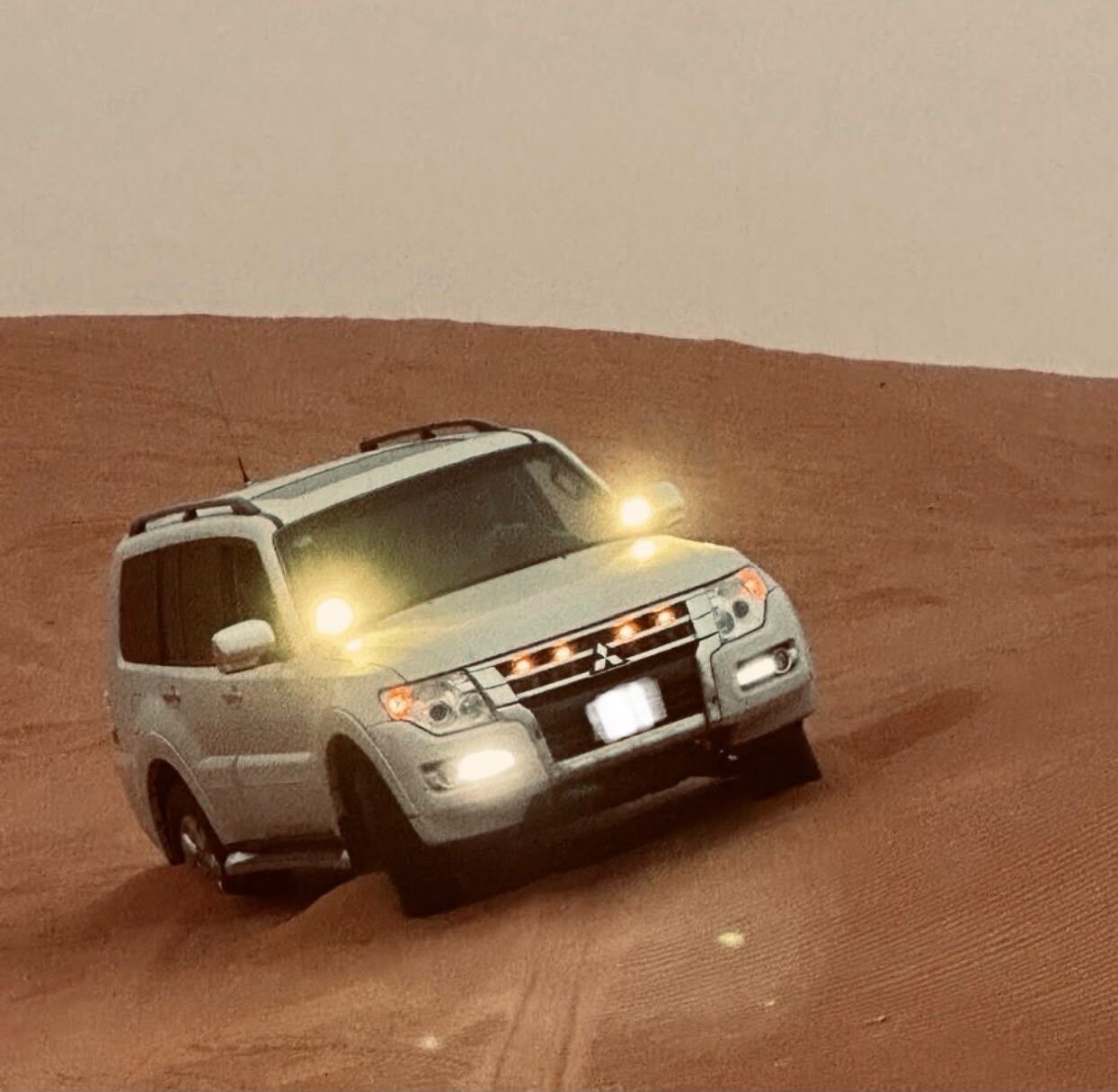 Olaya, Vehicles, Cars & Trucks , SAR 45000,  Mitsubishi Pajero,  2016,  Automatic,  225000 KM,