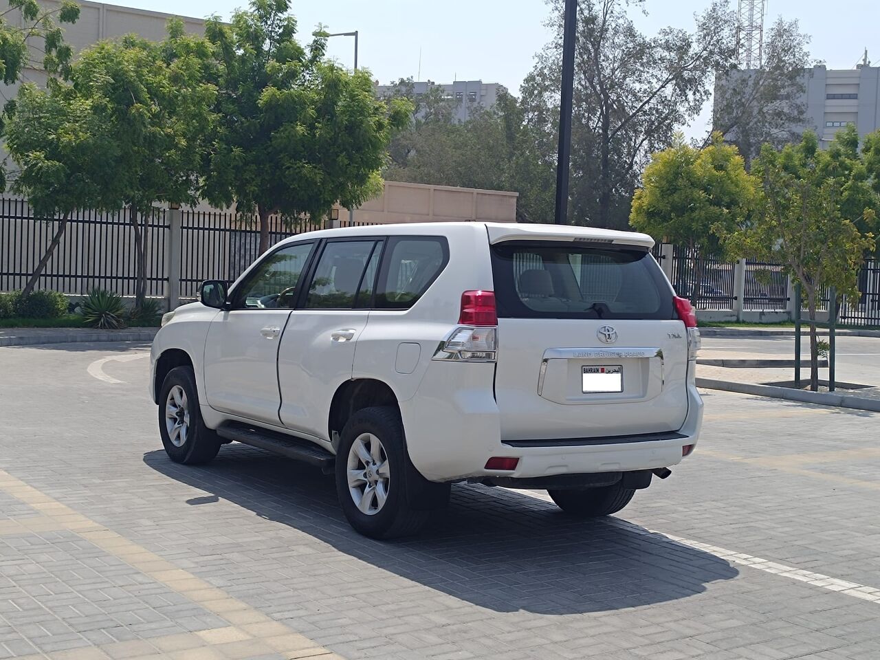 Manama, Vehicles, Cars & Trucks , BHD 5600,  Toyota Prado,  2012,  Automatic,  181000 KM,  SINGLE OWNER