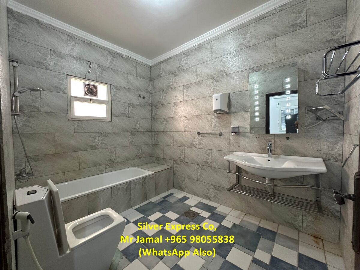 Mangaf, Apartments, Flats, Houses & Villas, KWD 550/month,  3 BR,  200 Sq. Meter,  Very Nice 3 Bedroom High Class Super Deluxe Floor For Rent In Mangaf.