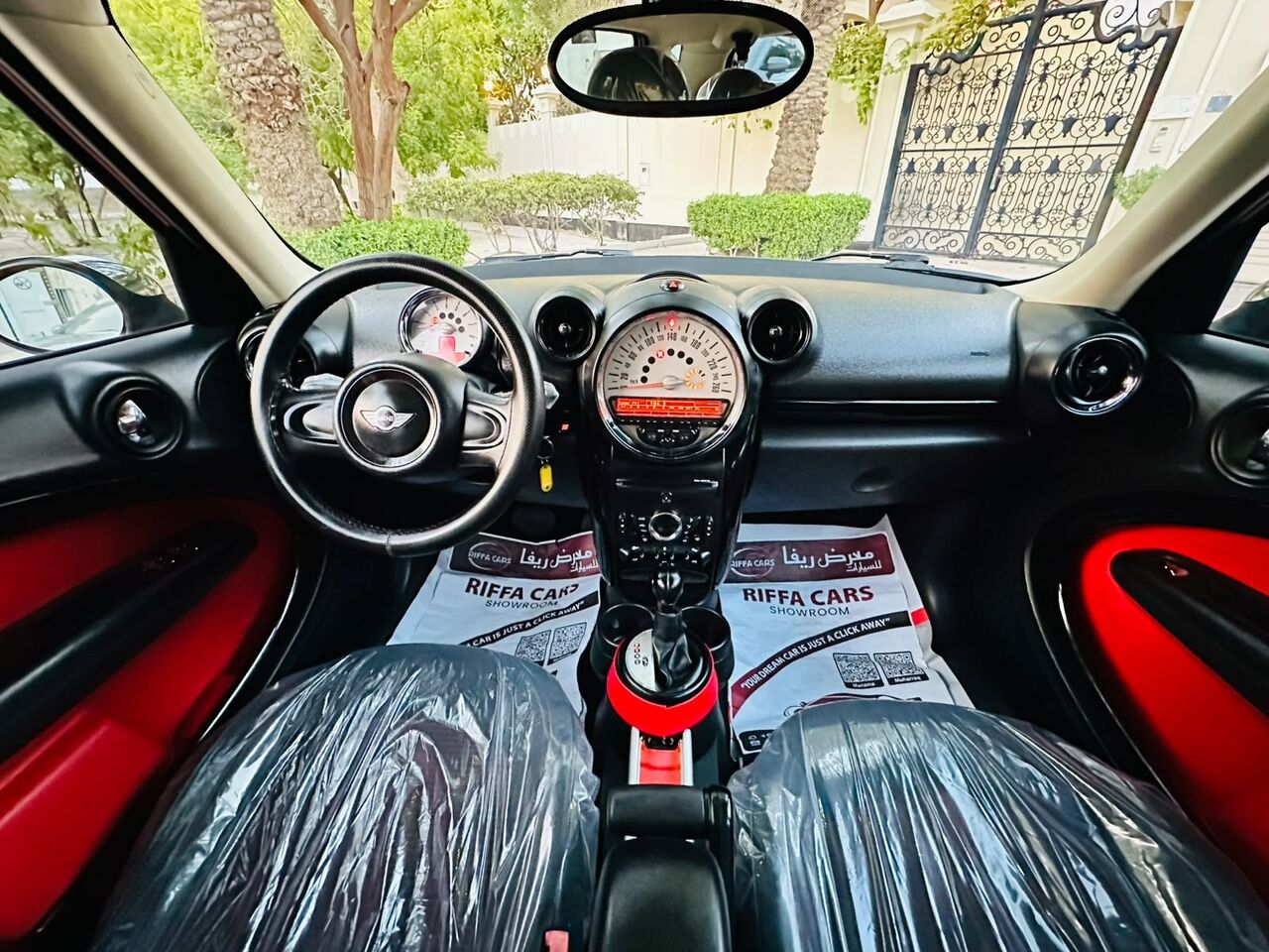 Manama, Vehicles, Cars & Trucks , BHD 2450,  Mini Cooper Countryman,  2014,  Automatic,  180000 KM,    Model Well Maintained Excellent Condition Premium Car