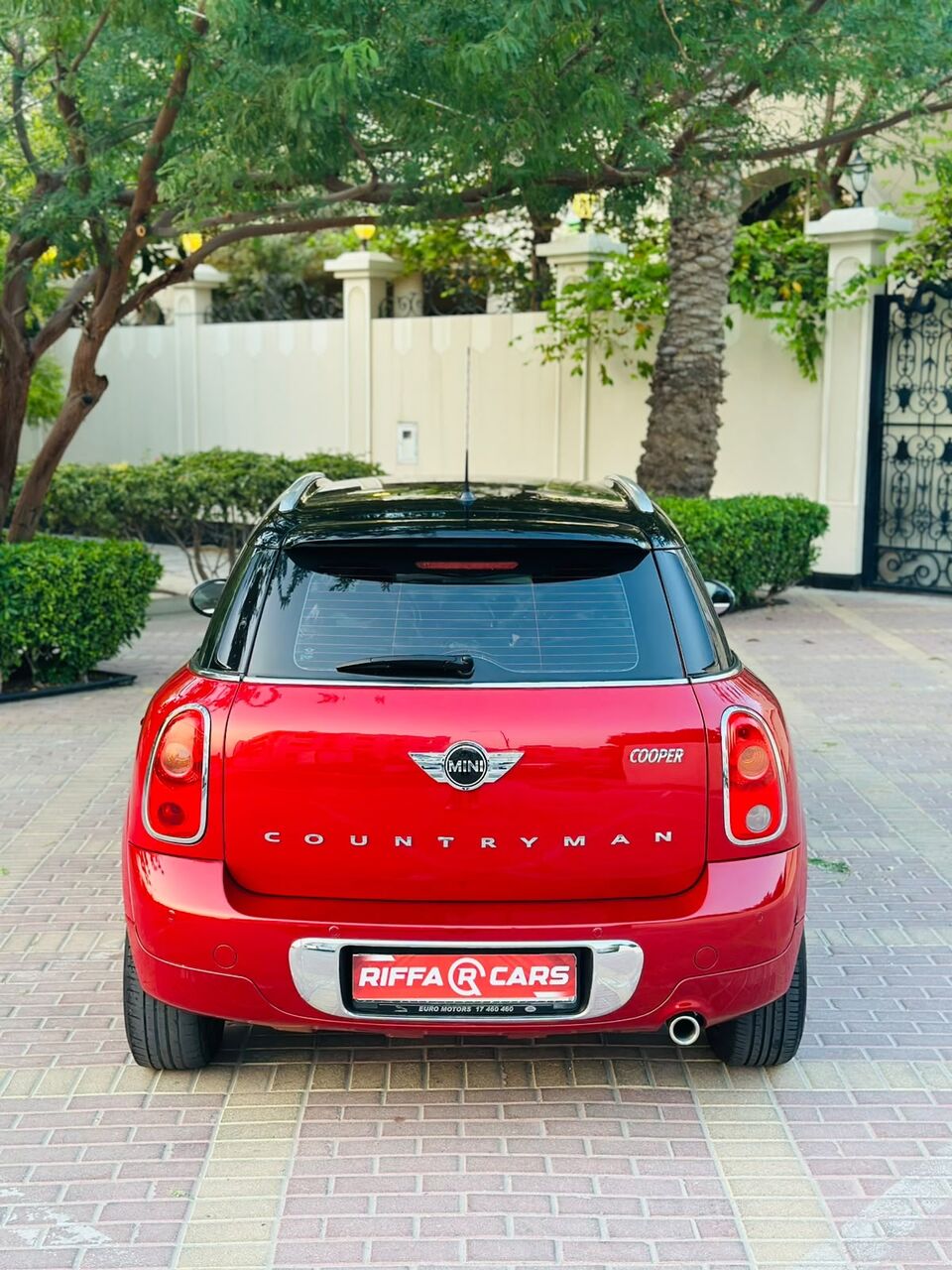 Manama, Vehicles, Cars & Trucks , BHD 2450,  Mini Cooper Countryman,  2014,  Automatic,  180000 KM,    Model Well Maintained Excellent Condition Premium Car