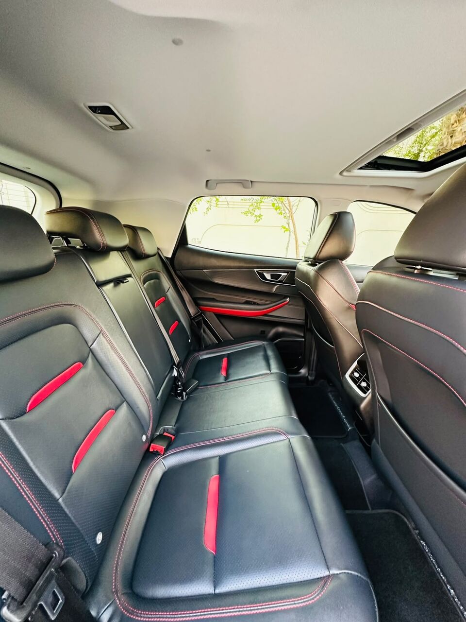 Manama, Vehicles, Cars & Trucks , BHD 4750,  Chery Tiggo 4 Pro,  2025,  Automatic,  28000 KM,   Premium Flagship Compact SUV  Model Single Owner Non Accident Car
