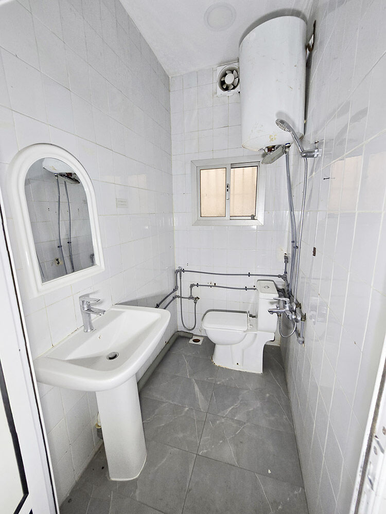 Jidhafs, Apartments, Flats, Houses & Villas, BHD 100/month,  2 BR,  45 Sq. Meter,  2BHK Apartment In Ground Floor Jidhafs