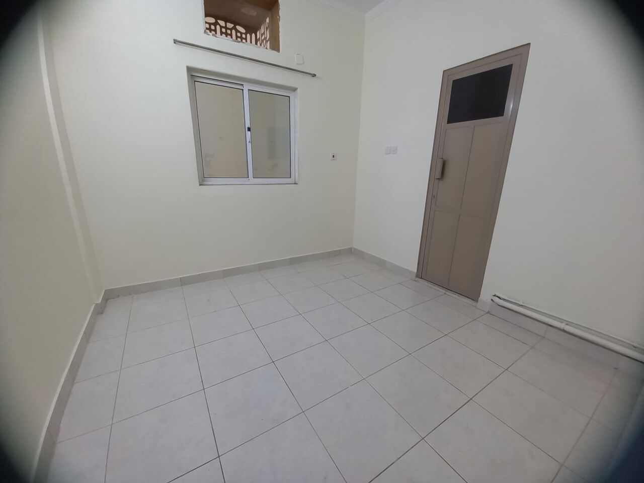 Manama, Apartments, Flats, Houses & Villas, BHD 150/month,  1 BR,  #1 BEDROOM,1 BATHROOM,HALL, KITCHEN,FLAT FOR RENT WITH A/C,EWA-150/BD#
