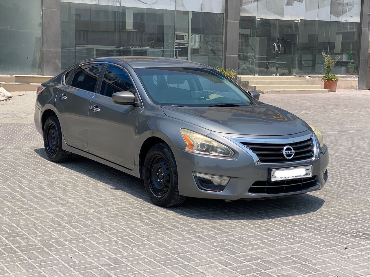 Manama, Vehicles, Cars & Trucks , BHD 1650,  Nissan Altima,  2016,  Automatic,  167200 KM,    (Grey)