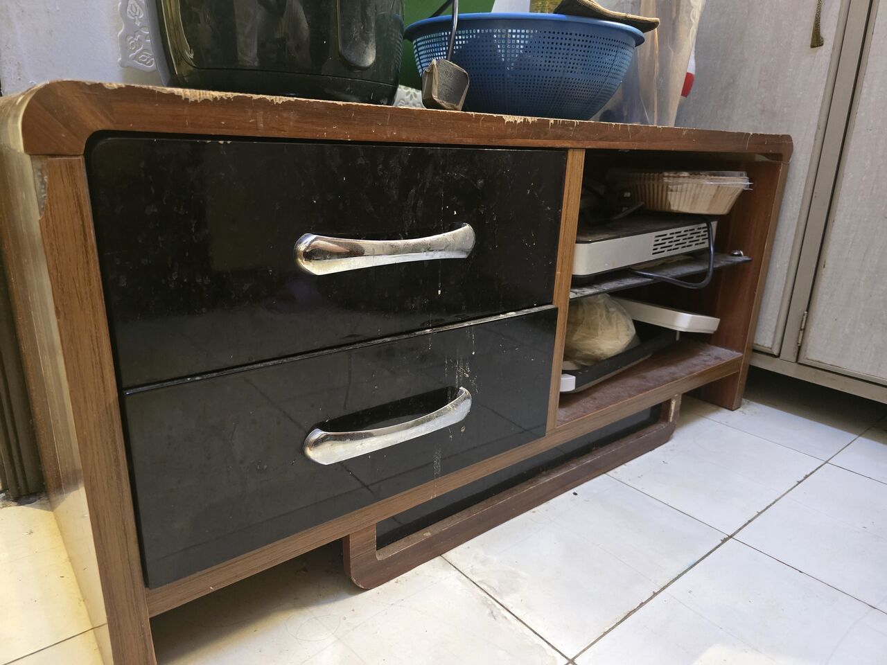 Riyadh, Furniture, Free Table
