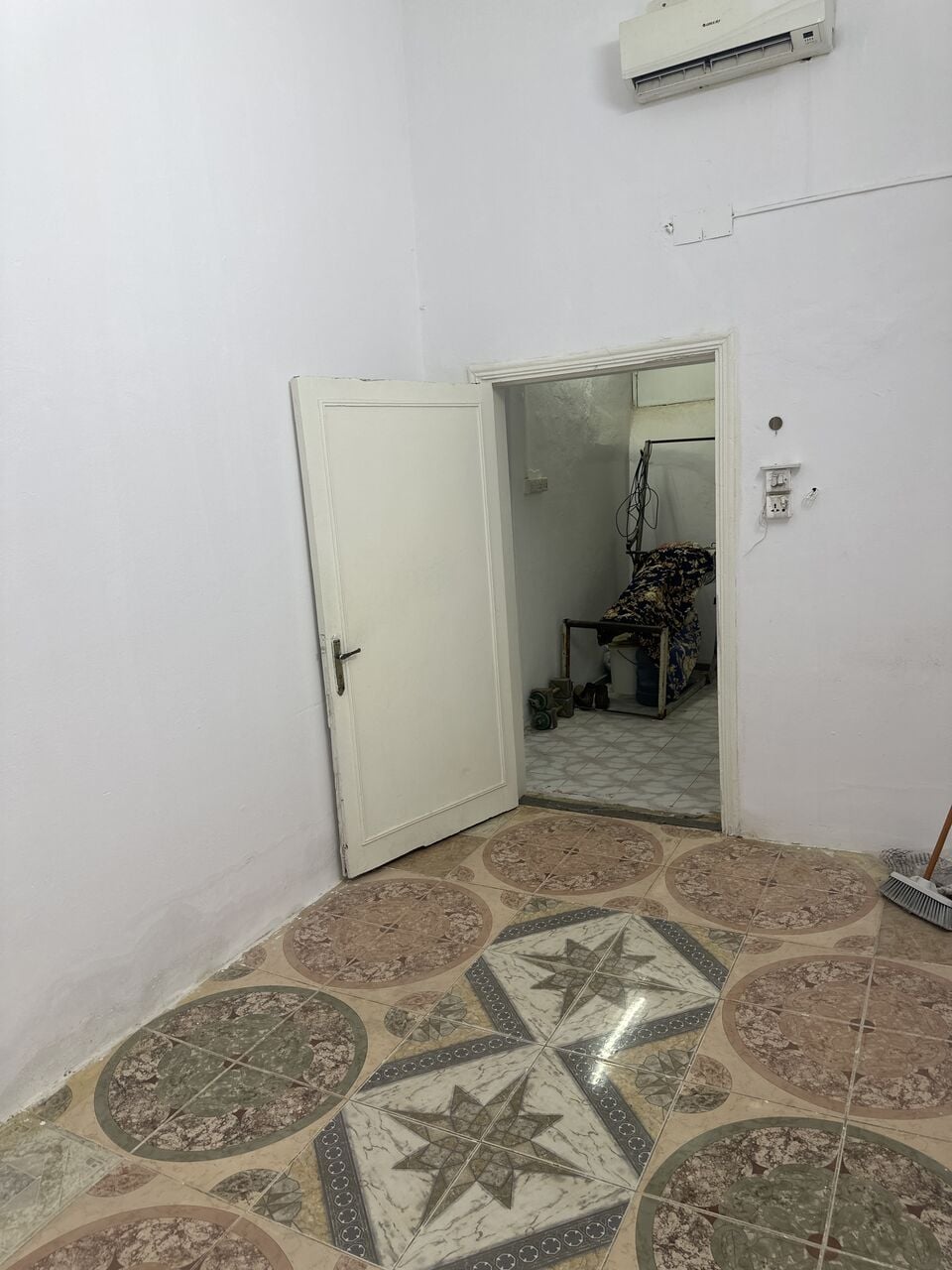 Hara, Rooms for Rent, SAR 900/month,  Seprate Room For Bachlore In Family Flat
