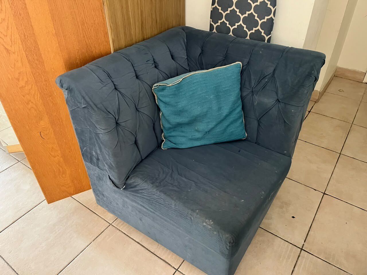 Khobar, Furniture, SAR 450,  3-Piece Tufted Blue Sectional / Sofa Set With Cushions