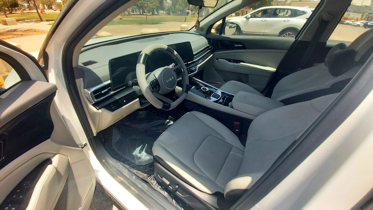 Al Rawabi, Vehicles, Cars & Trucks , SAR 2100,  Kia Sportage,  2025,  Automatic,  16300 KM,   For Transfer At No Coast