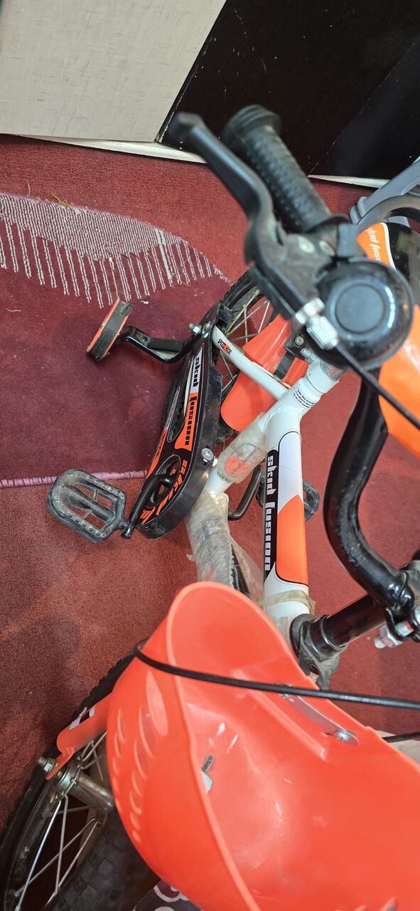 Al Wizarat, Bicycles, 🚲 Kids Bicycle 13"   Excellent Condition   Age 3–5   Open To Offers