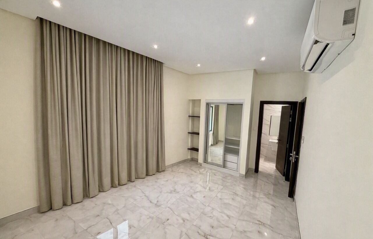 Tubli, Apartments, Flats, Houses & Villas, BHD 350/month,  2 BR,  For Rent Semi Furnished Flat In Tubli Inclusive With Electricity