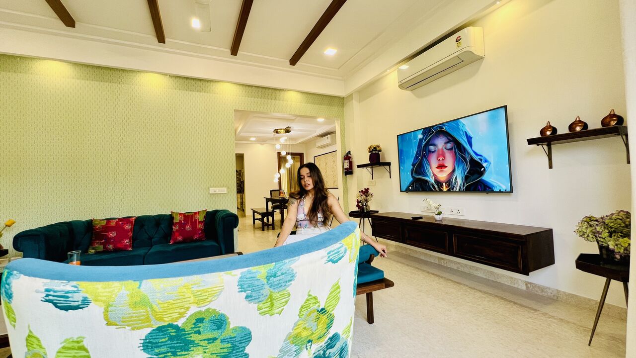 Gurgaon, Apartments, Flats, Houses & Villas, INR 15000/day,  Furnished,  3 BR,  2100 Sq. Feet,  Luxury Three Bedroom Apartment