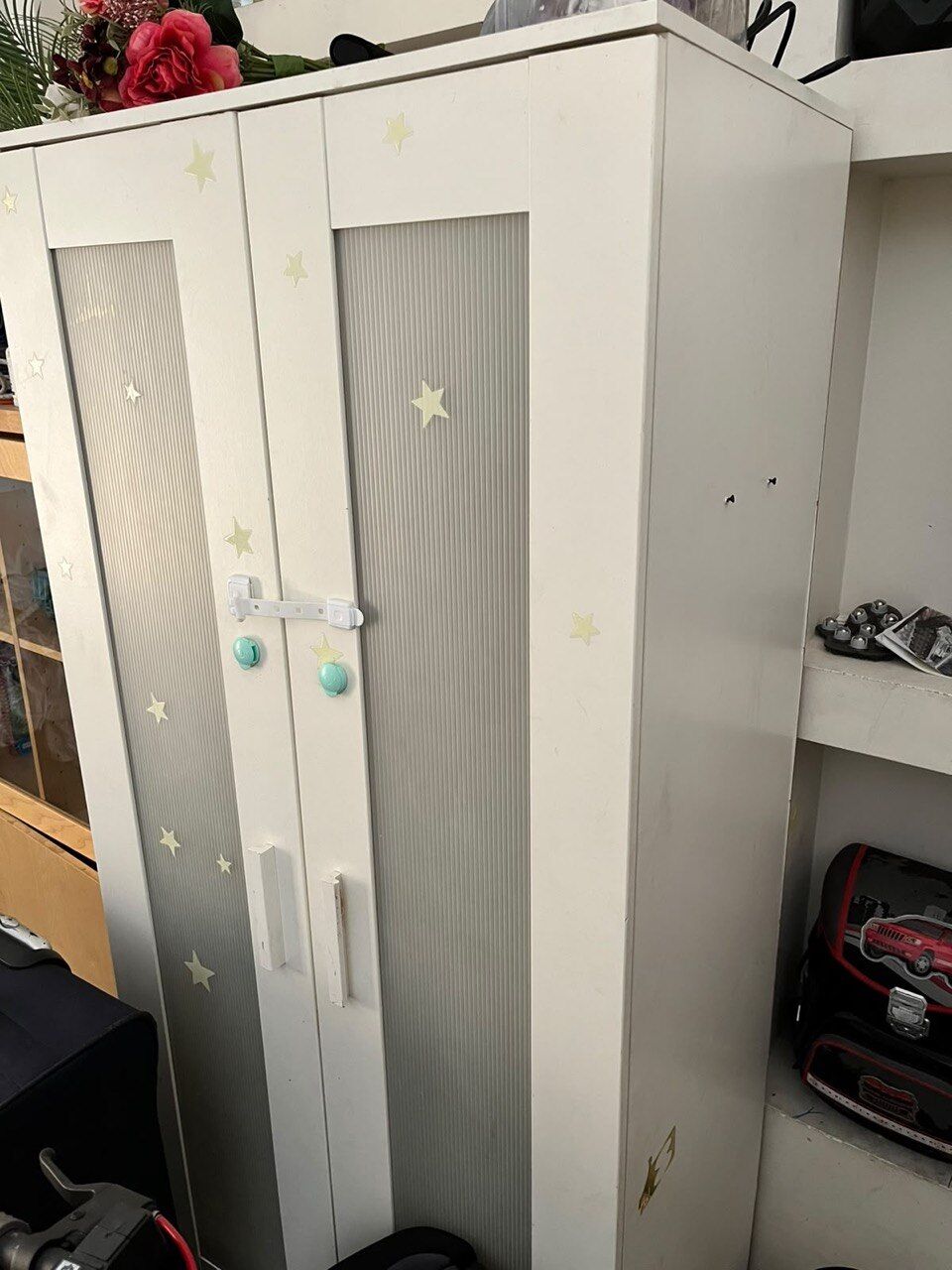 Khobar, Furniture, SAR 100,  White 2-Door Kids Wardrobe / Hanging Storage Cabinet With Frosted Glass
