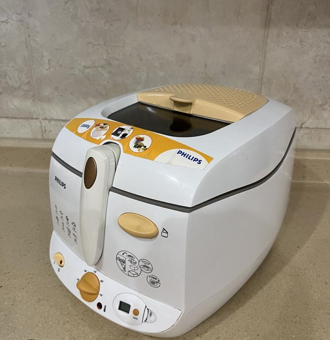 Dammam, Appliances, SAR 250,  Philips Deep Fryer &ndash; New &ndash; 250 SAR