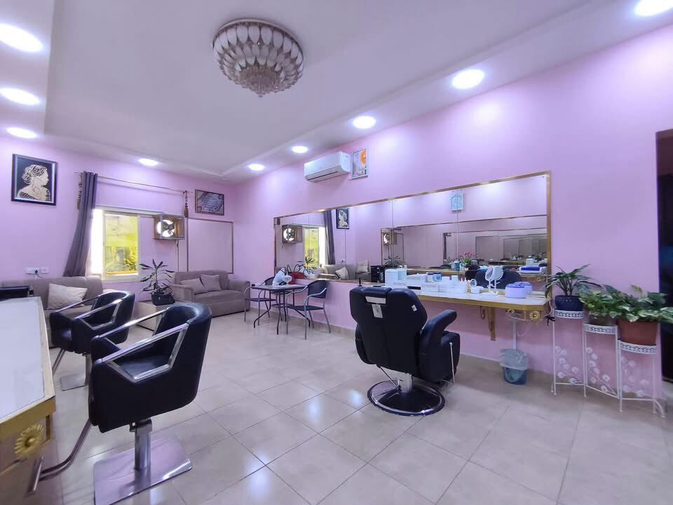 Tubli, Shops, BHD 2000,  ✨ Tubli – Fully Equipped Ladies Salon For Sale 💇‍♀️💅  📍 Prime Location: Tubli