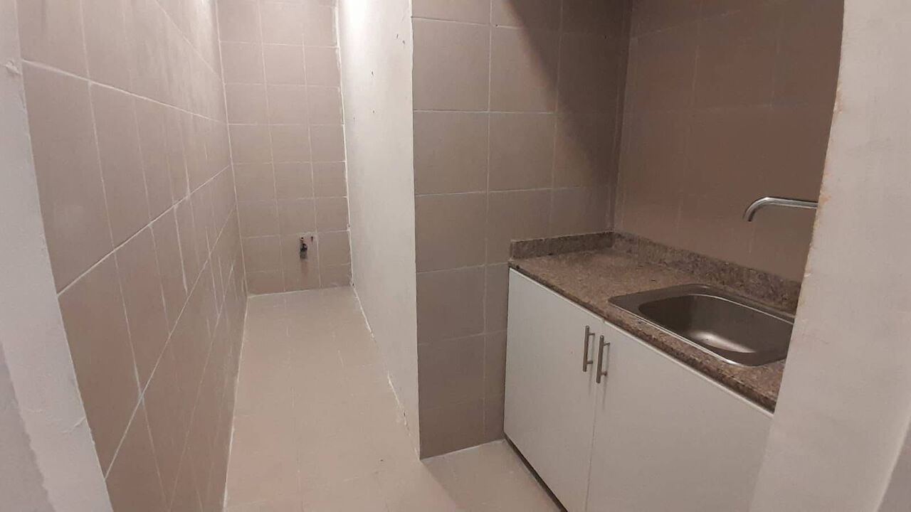 Gudaibiya, Apartments, Flats, Houses & Villas, BHD 160/month,  1 BR,  Gudaibiya:- Close To Awal Nesto.   Studio Unfurnished Flat On Rent With  A/C.  Bd 160/-