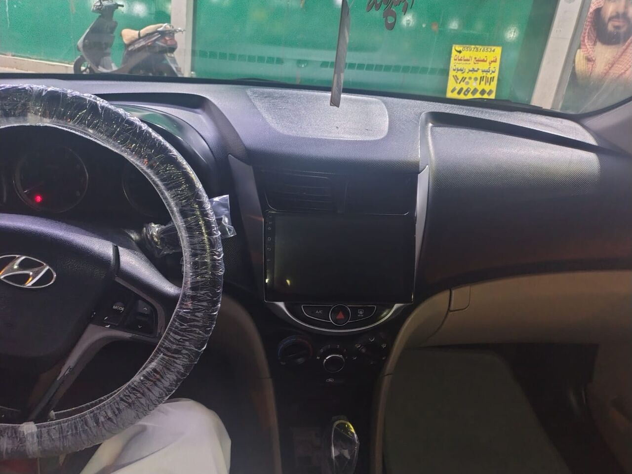 Riyadh, Vehicles, Cars & Trucks , SAR 16500,  2015,  2015,  Automatic,  335351 KM,  Hyundai Accent  Model
