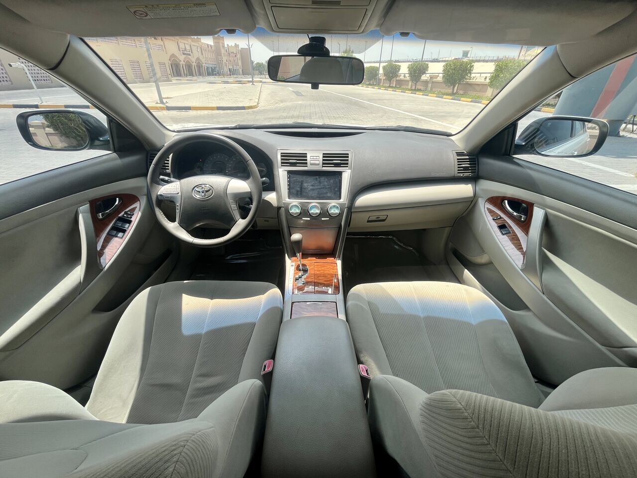 Hamad Town, Vehicles, Cars & Trucks , BHD 2500,  Toyota Camry Glx,  2011,  Automatic,  165 KM,  Read Details Please