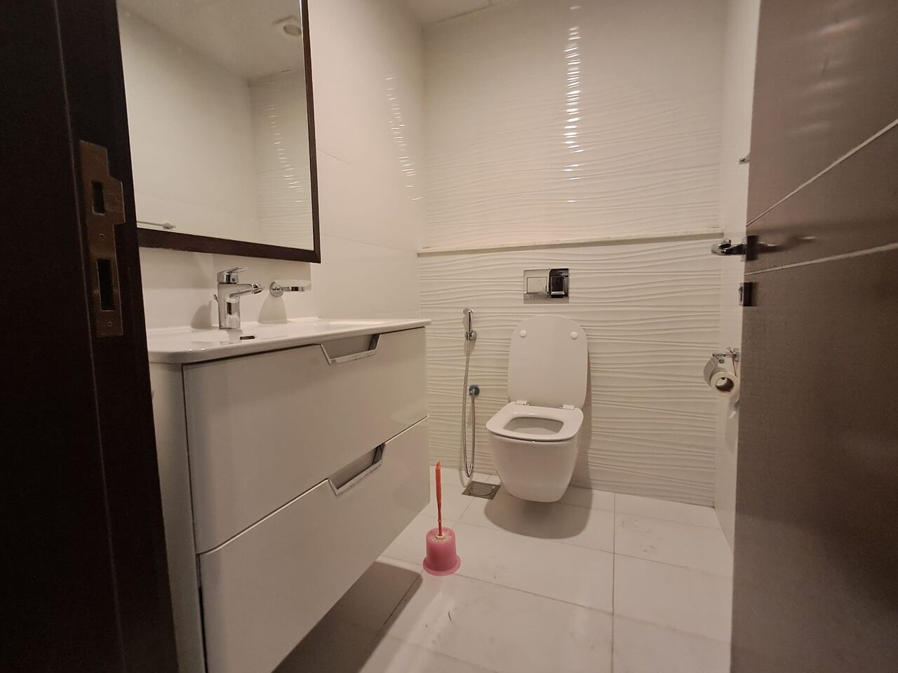 Kabul, Apartments, Flats, Houses & Villas, AFN 450/year,  Furnished,  3 BR,  Amazing Offer 2.5 Bhk At Hidd Just For 400 Bhd With Great Offer.