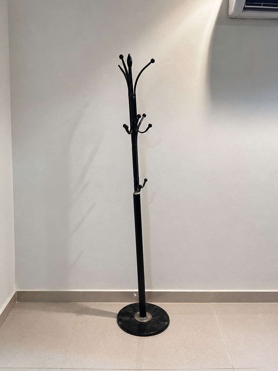 Dammam, Household Items, SAR 60,  Cloth Holder Stand
