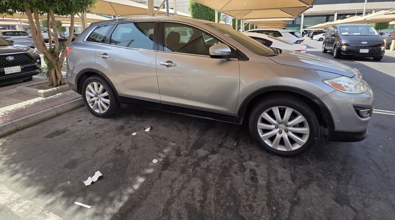 Jeddah, Vehicles, Cars & Trucks , SAR 22500,  Mazda CX-9,  2010,  Automatic,  283000 KM,  Mazda Cx9  Urgent Sale