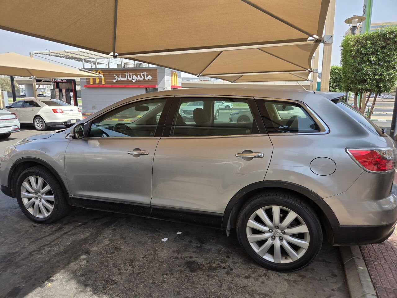 Jeddah, Vehicles, Cars & Trucks , SAR 22500,  Mazda CX-9,  2010,  Automatic,  283000 KM,  Mazda Cx9  Urgent Sale