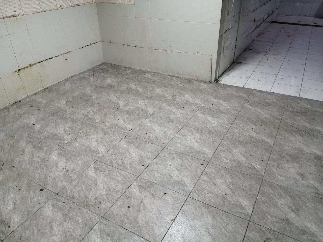 East Riffa, Shops, BHD 600,  70 Sq. Meter,  Restaurante For Rent In Bukawarah