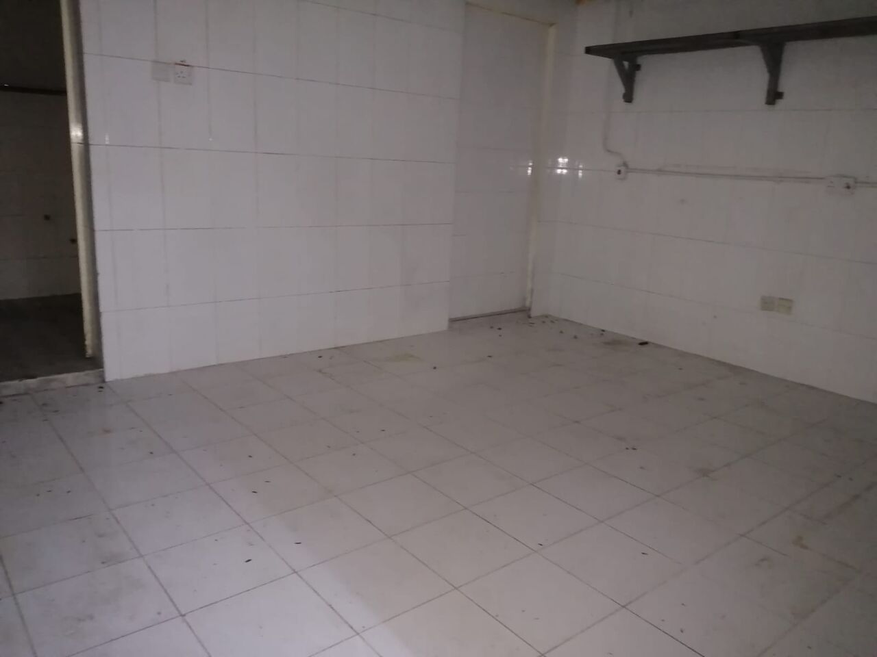 East Riffa, Shops, BHD 600,  70 Sq. Meter,  Restaurante For Rent In Bukawarah