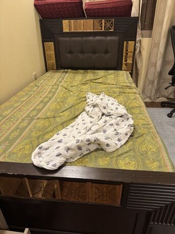 Tubli, Furniture, BHD 15,  Bed For Sale In Mint Condition -15 Bd