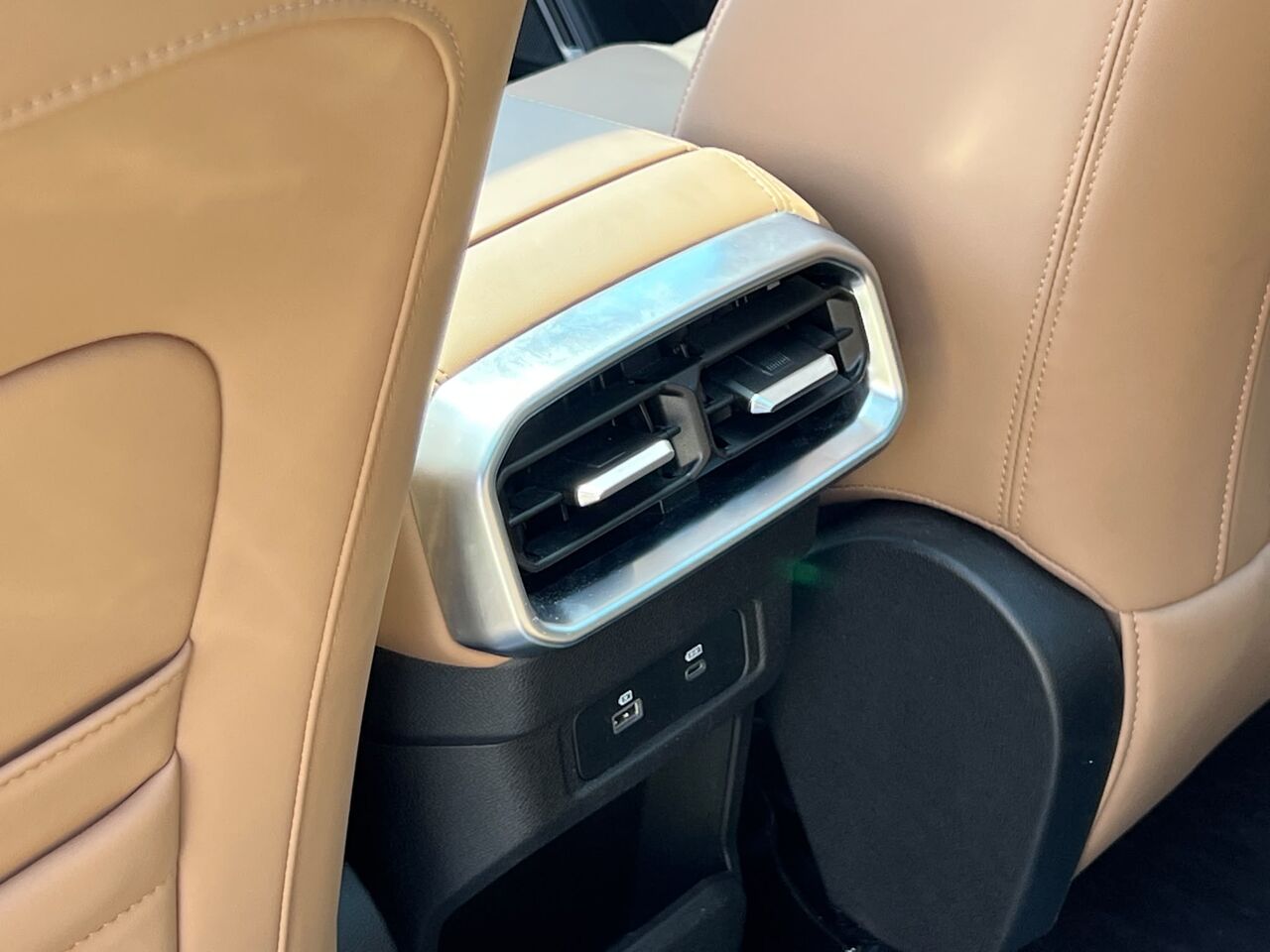 Riffa, Vehicles, Cars & Trucks , BHD 11400,  JETOUR T2,  2025,  Automatic,  27000 KM,  JETOUE T2 MODEL  FOR SALE