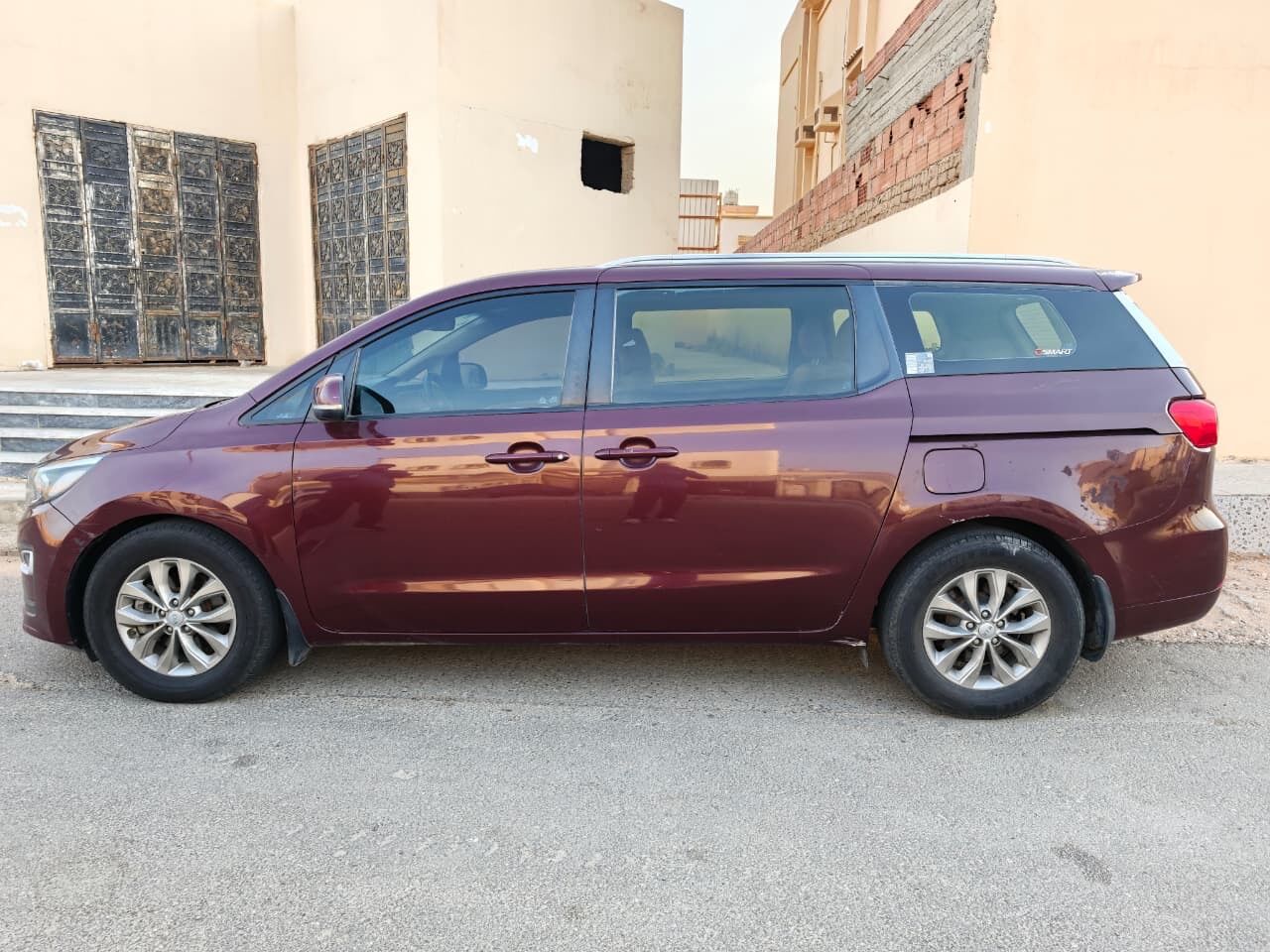 Yanbu, Vehicles, Cars & Trucks , SAR 45000,  Kia Carnival,  2019,  Automatic,  291600 KM,     191600