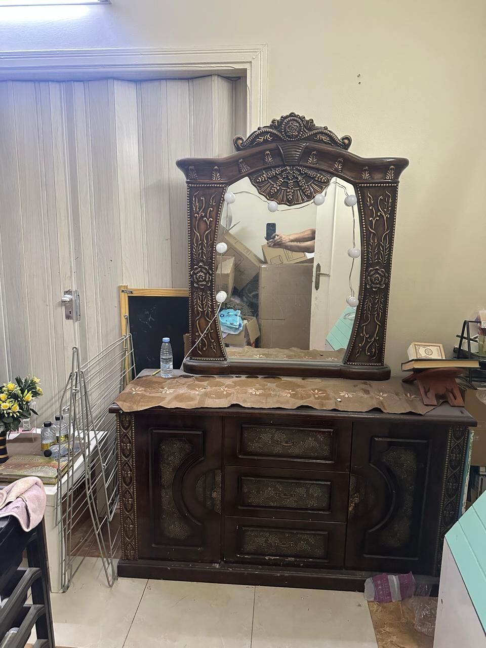Al Rawdah, Household Items, SAR 180,  Dressing Table- Good Condition