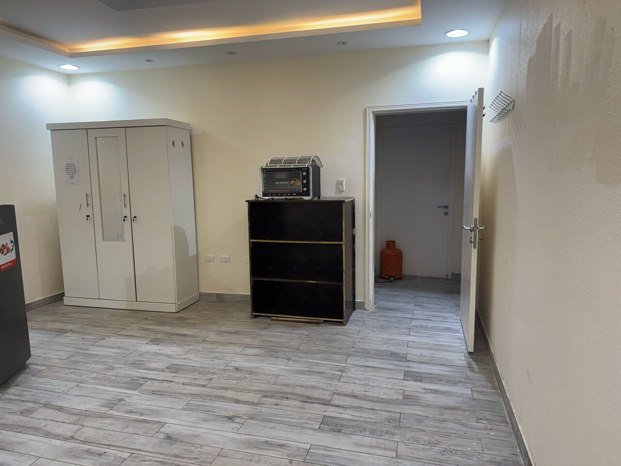 Jubail, Apartments, Flats, Houses & Villas, SAR 1650/month,  Furnished,  1 BR,  1BK