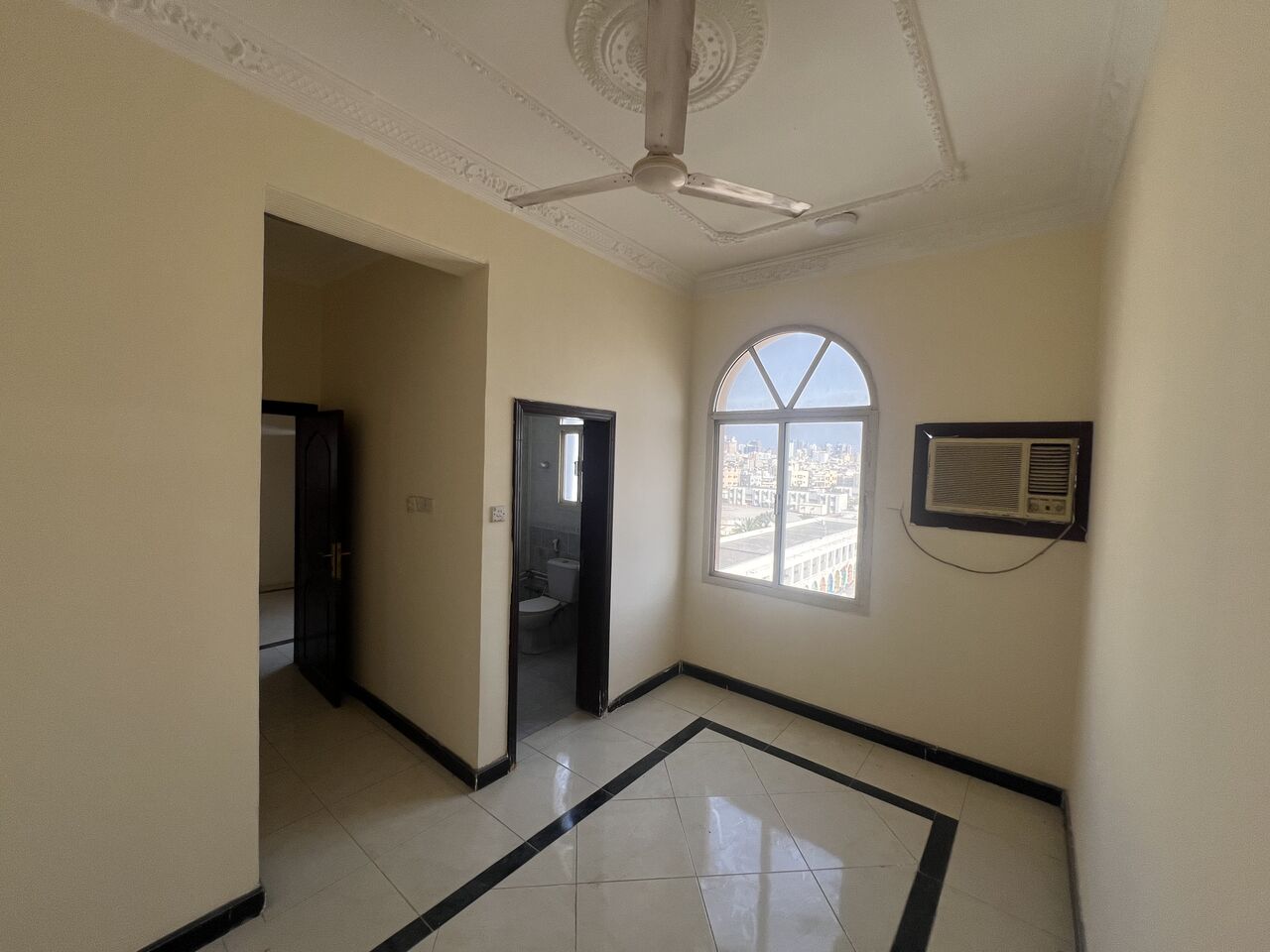 Hoora, Apartments, Flats, Houses & Villas, BHD 190/month,  2 BR,  2Bedrooms Flat For Rent In Hoora 190 BD