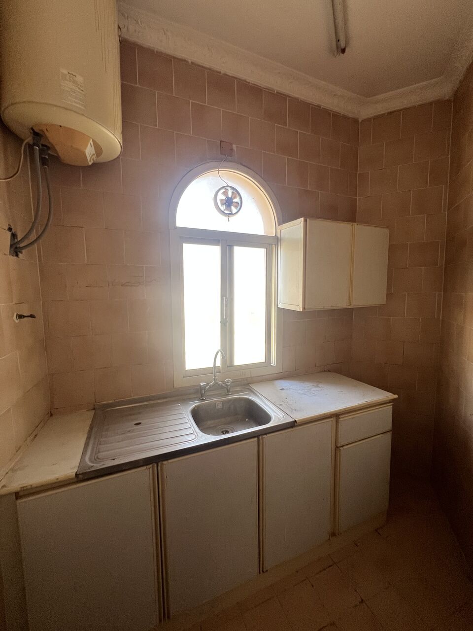 Hoora, Apartments, Flats, Houses & Villas, BHD 190/month,  2 BR,  2Bedrooms Flat For Rent In Hoora 190 BD