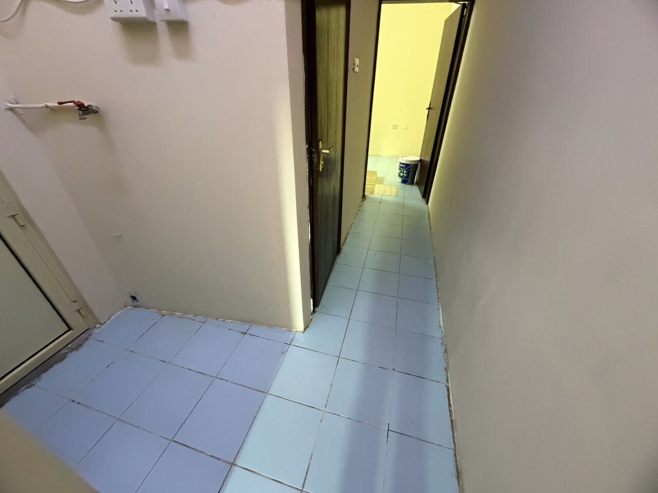 Salmaniya, Apartments, Flats, Houses & Villas, BHD 130/month,  1 BR,  1 Bedroom Flat For Rent Unlimited Ewa