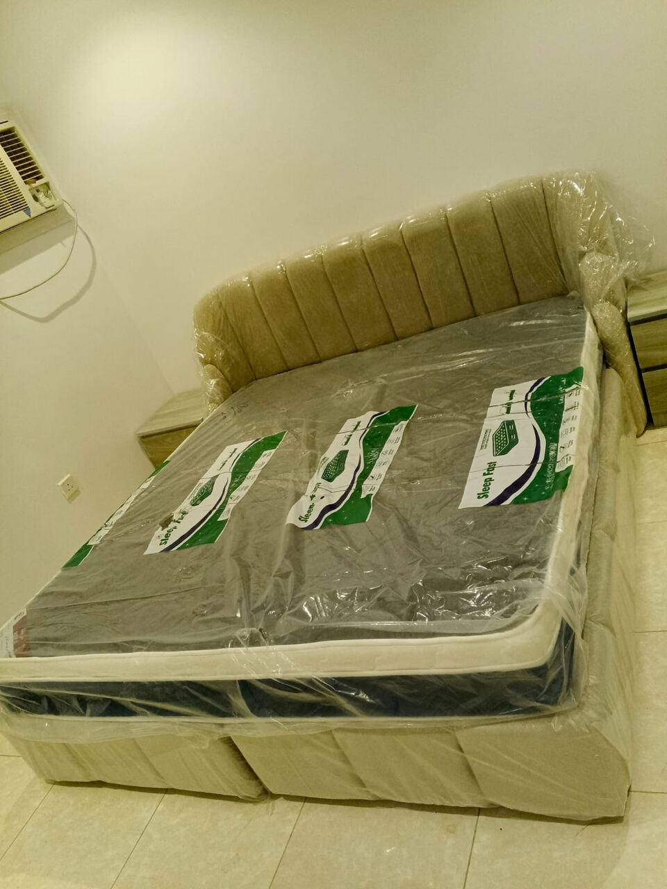 Jeddah, Furniture, Luxury King Size Bedroom Furniture Set | 6 Door Wardrobe | Complete Set
