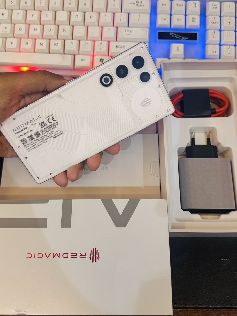 Riyadh, Mobile Phones, SAR 2550,  Redmagic 11 AIR 512GB White International Version
