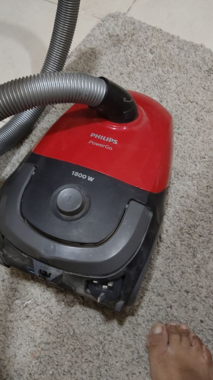 Jubail, Household Items, SAR 50,  Philips Vacuum Cleaner