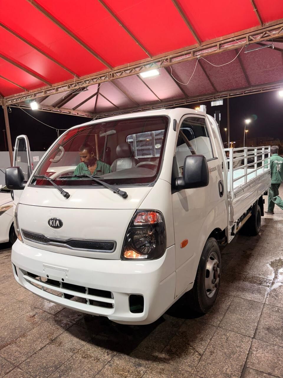 Khobar, Vehicles, Cars & Trucks , SAR 48000,  Kia 4000 Diana,  2017,  Manual,  140000 KM,  Kia Diana 4000 For Urgent Sale  In Dammam .good Condition